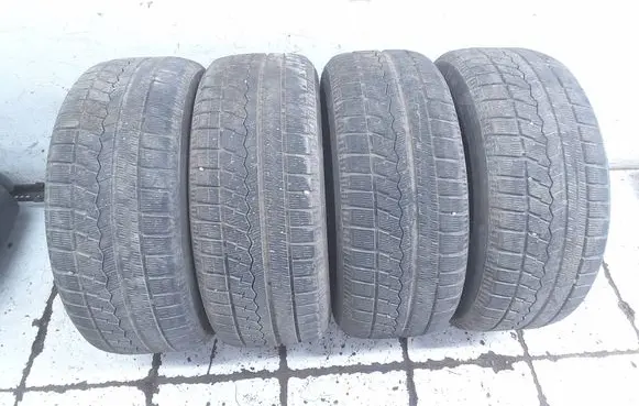 Volkswagen Golf VI R16 winter tire ICEBLAZERARCTIC 22555R16