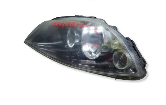 Seat Ibiza III (6L) Headlight/headlamp 6L1941006KASACJA 6L1941006