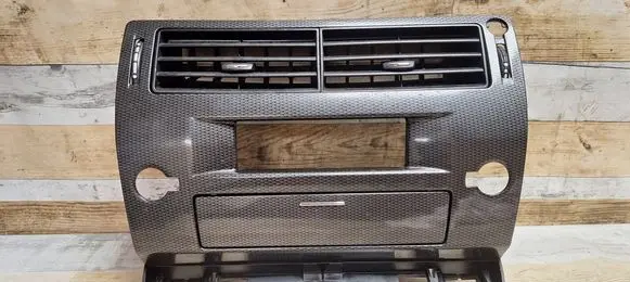 Dash center air vent grill