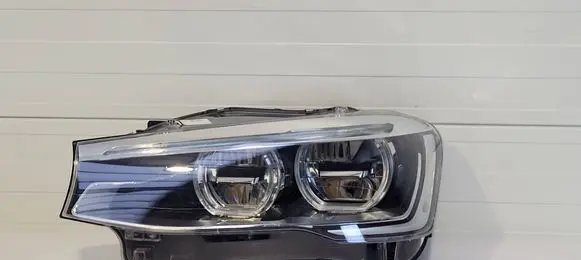 BMW X3 F25 Headlight/headlamp 7429081-02.