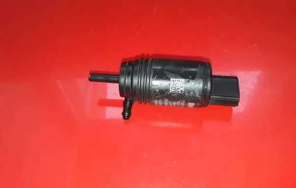 BMW 1 F20 F21 Windscreen/windshield washer pump 7345885 734588503 23557610