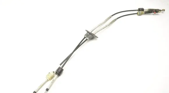 Volvo V50 Gear shift cable linkage 30759423