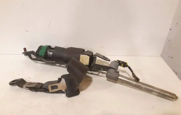 Volvo S60 Front seatbelt