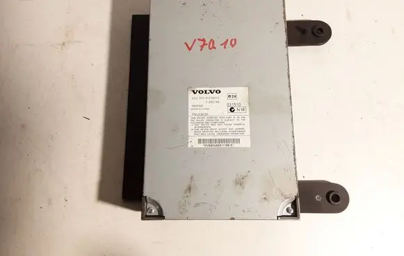 Volvo V70 Sound amplifier 31310010 31282144