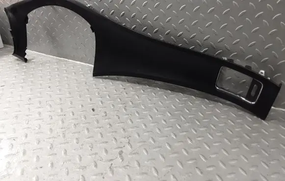 Nissan Pulsar Center console decorative trim 684P23ZL0A