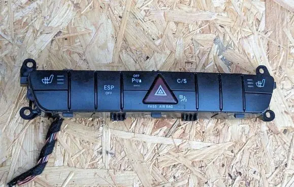 Mercedes-Benz R W251 Central console control unit A2518704510 03754726