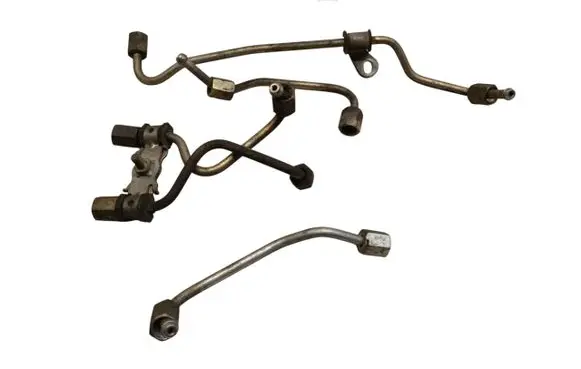 Honda Civic Fuel injector supply line/pipe 
