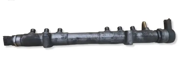 Volvo XC70 Fuel main line pipe 30777554