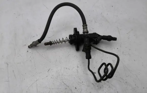 BMW 5 F10 F11 Clutch slave cylinder 