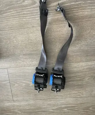 Ford Mondeo MK V Set of seat belts ES73F611B68