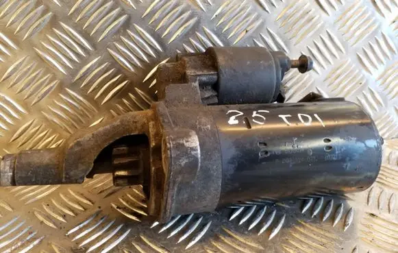 Audi A6 S6 C5 4B Starter motor 0001109021 059911023H