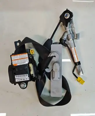 Honda CR-V Rear seatbelt J0UF8123G 81450SWWE0