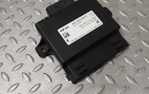 Audi A8 S8 D4 4H Voltage converter/converter module 8K0959663C 8K0959663