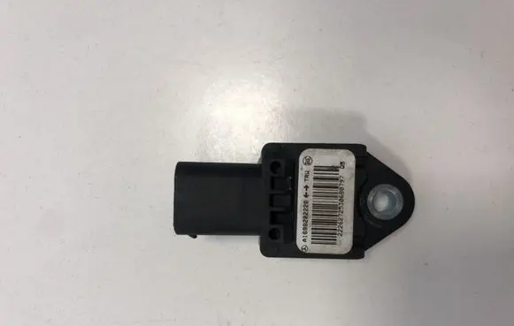 Mercedes-Benz A W169 Airbag deployment crash/impact sensor A1698202226