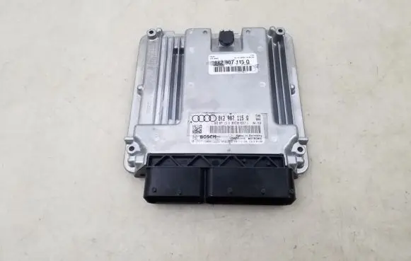 Audi A5 8T 8F Engine control unit/module 8K2907115Q