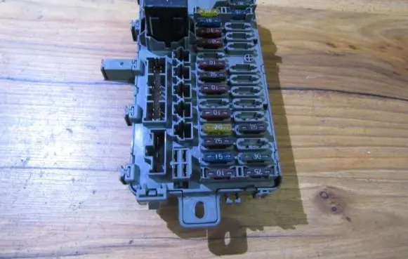 Honda Civic Fuse box set 38600sh3g1