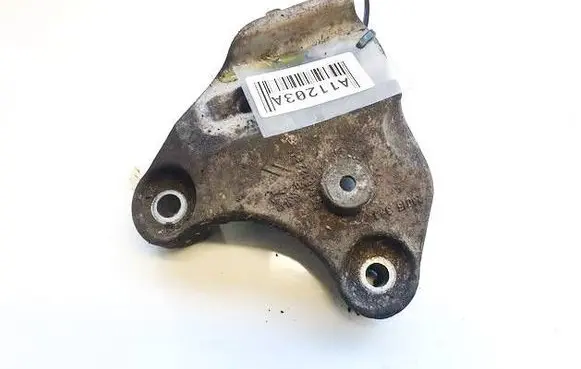 Peugeot 207 Engine mounting bracket 9684812280 2601533