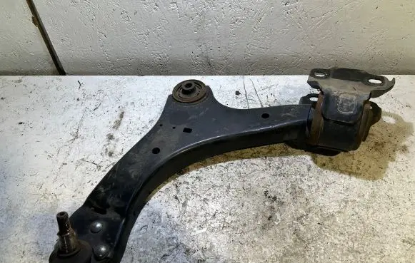 Ford Galaxy Front lower control arm/wishbone