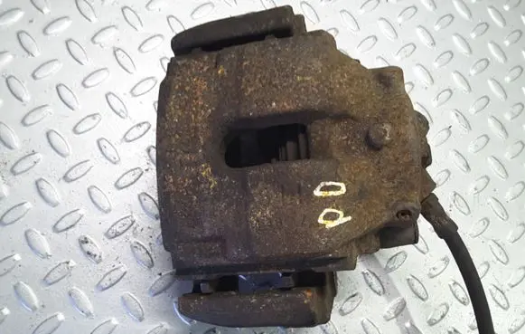 BMW X3 E83 Front brake caliper