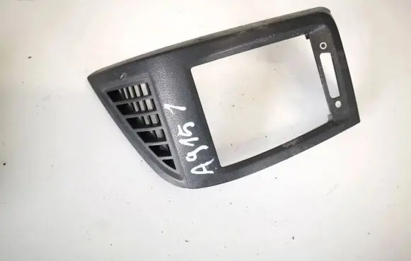 Fiat Ducato Dash center air vent grill ls385801
