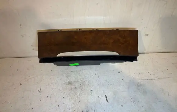 Ashtray (front)
