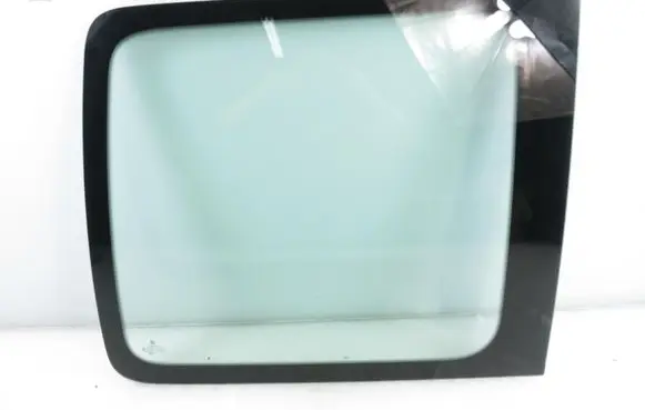 Volkswagen Caddy Rear side window 