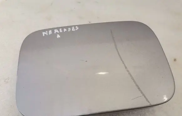 Mercedes-Benz A W168 Fuel tank cap A685840239