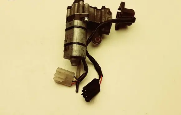 BMW 7 E65 E66 Steering wheel axle 6908962
