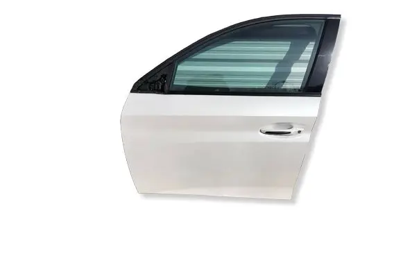 Peugeot 208 II Front door 