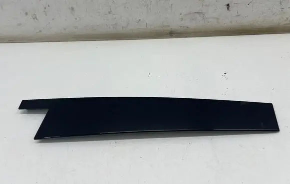 Mercedes-Benz GLE W167 Rear door glass trim molding A1676903600