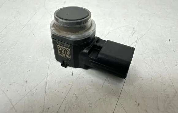 Nissan Leaf II (ZE1) Parking PDC sensor 284383WS0A 284383VA1A N3059420570