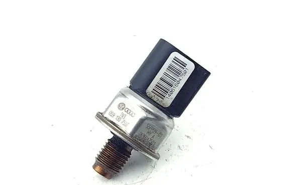 Audi Q7 4L Fuel pressure sensor 059130758E 52PP0901