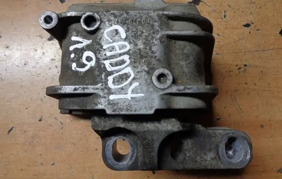 Volkswagen Caddy Engine mount bracket 1K0199262