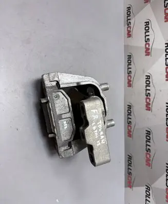 Volkswagen Touran II Engine mount bracket 1K0199262CN