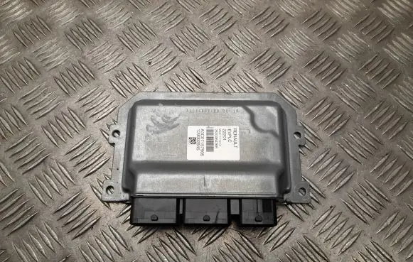 Renault Zoe Engine control unit/module 283G06426R