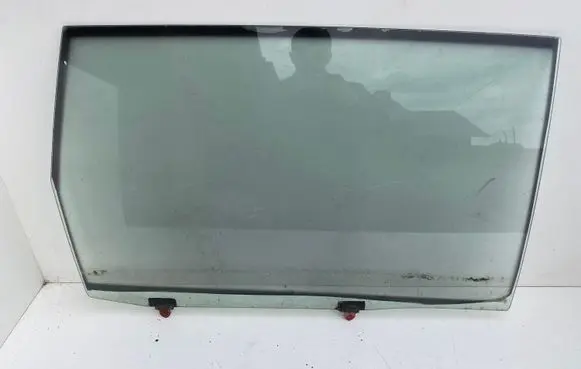 Toyota Previa (XR30, XR40) II Rear door window glass