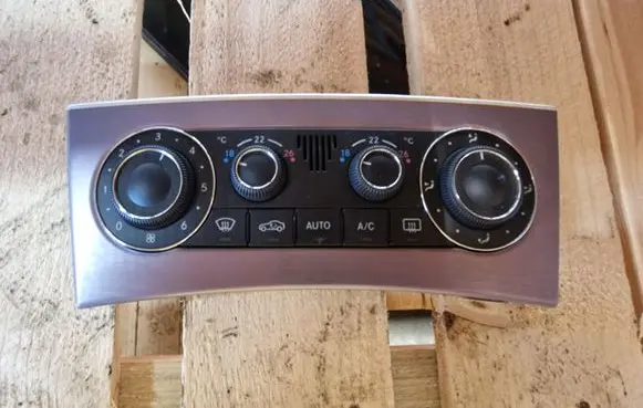 Mercedes-Benz CLC CL203 Climate control unit A2038304085