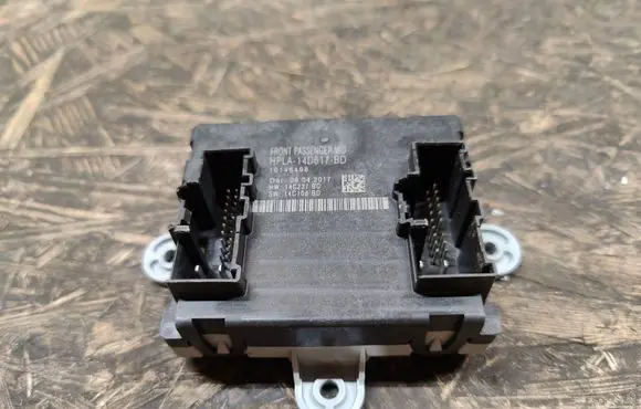 Land Rover Discovery 5 Door control unit/module HPLA14D617BD