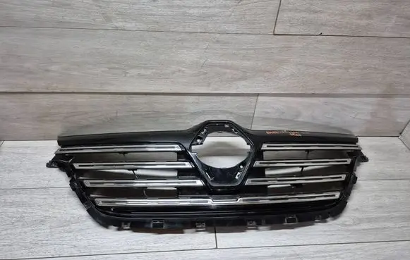 Renault Talisman Front bumper upper radiator grill 623100565R