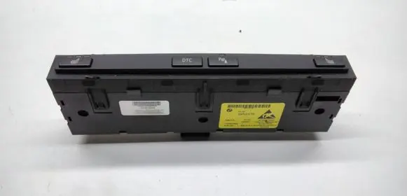 BMW 5 E60 E61 Seat heating switch 6952479