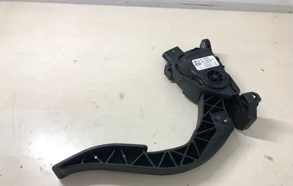 Audi Q5 SQ5 Accelerator throttle pedal 8K1723523A
