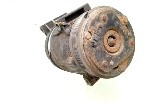 Renault Trafic II (X83) Air conditioning (A/C) compressor (pump) 7700105765