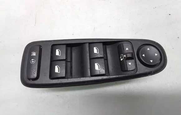 Citroen C4 Grand Picasso Electric window control switch 96639383ZD
