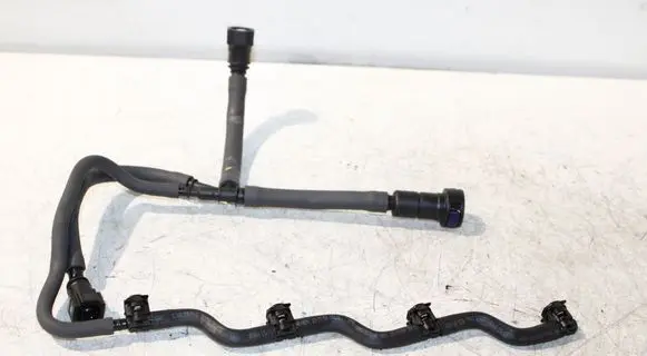 Volvo S90, V90 Fuel return line/hose 31452374
