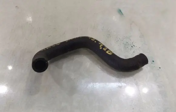 Mitsubishi Space Star Engine coolant pipe/hose