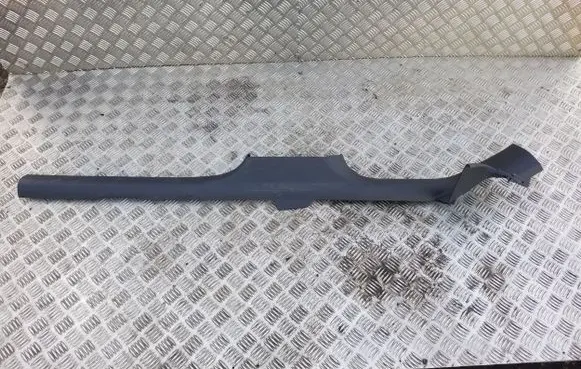Audi A1 Front sill trim cover 82G853372A