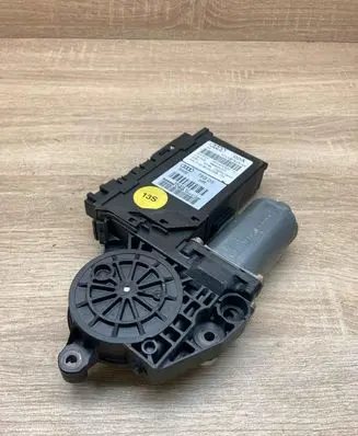 Audi A8 S8 D3 4E Rear door window regulator motor 4E0959802A 4E0910802