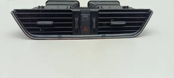 Skoda Octavia Mk3 (5E) Dash center air vent grill 4E0820951 4E0820951A