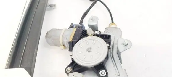 Chevrolet Captiva Rear door window regulator motor 96627082