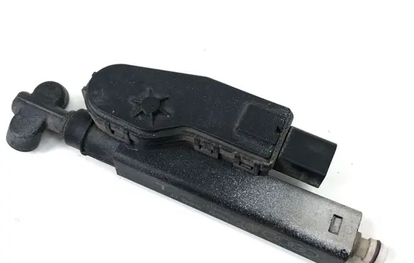 Audi A8 S8 D3 4E Headlight washer spray nozzle 4E0955965A A2C53018511